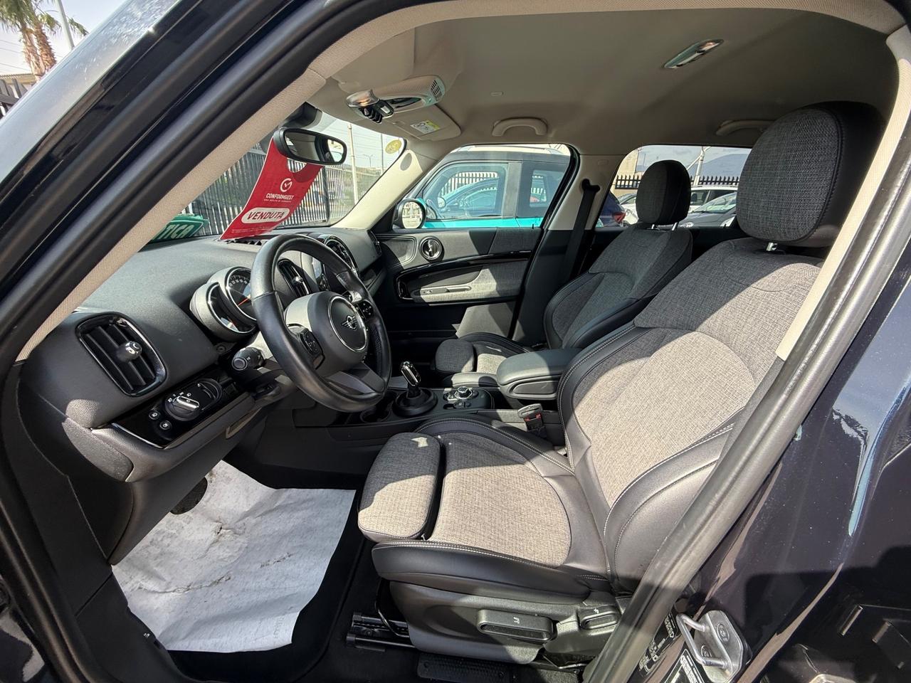 Mini One D Countryman 1.5 d CarPlay navi led r17