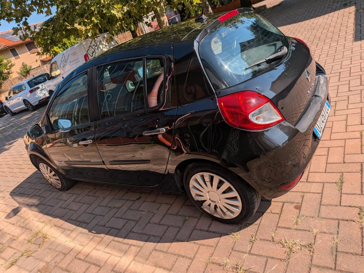 Renault Clio 1.2 16V 5 porte GPL Dynamique
