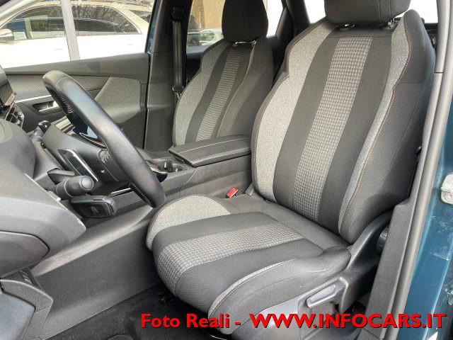 PEUGEOT 3008 BlueHDi 130 EAT8 Active Business - PROMO
