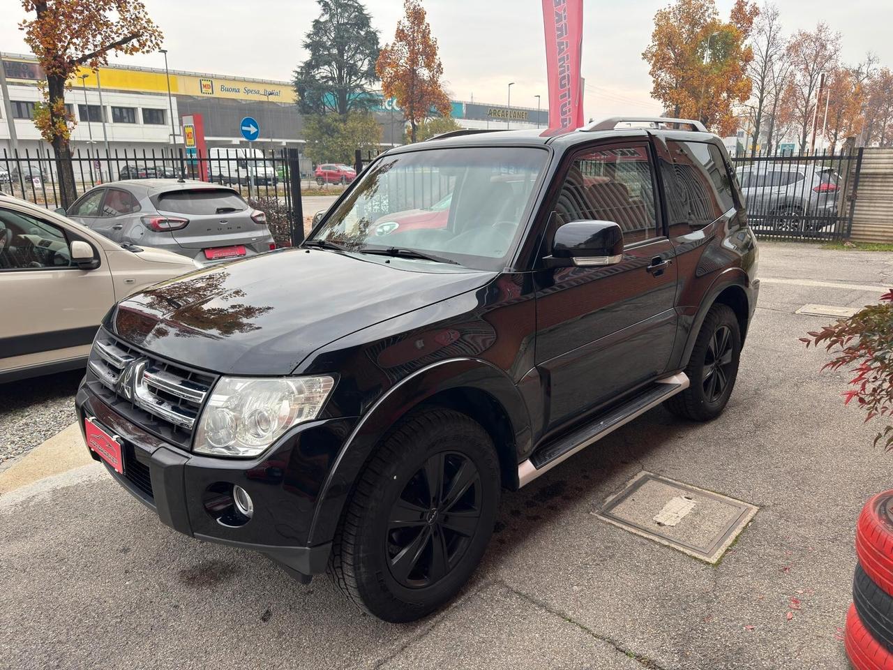 Mitsubishi Pajero 3.2 DI-D 16V 3p. Intense