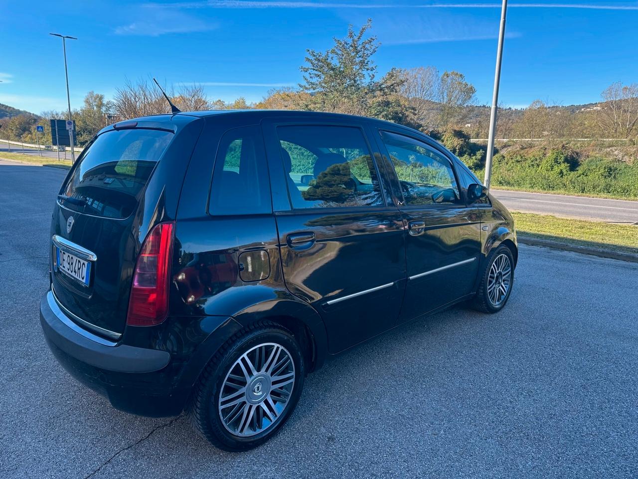 Lancia MUSA 1.4 16V Platino Plus cambio automatico