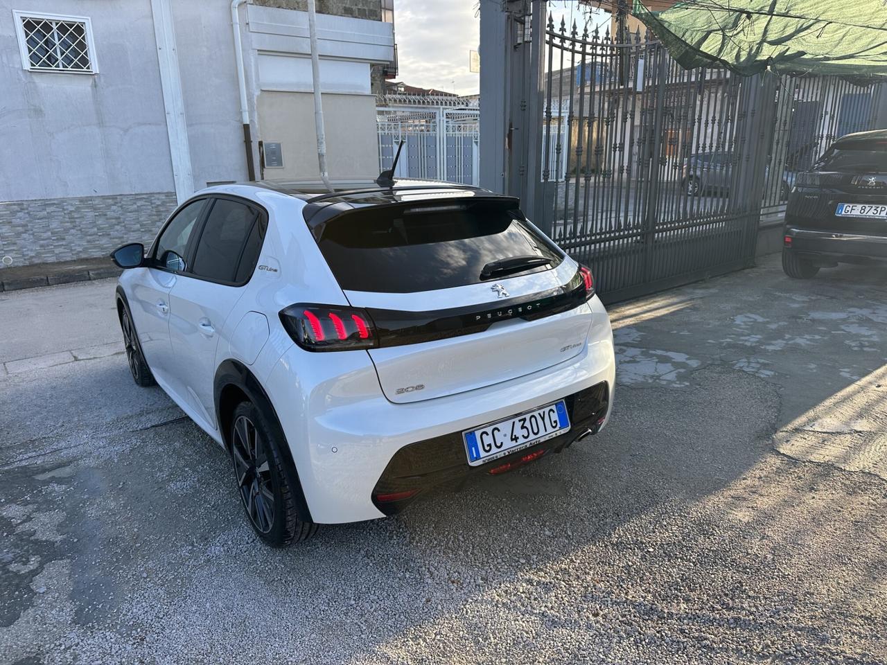 Peugeot 208 Gt Line 1.5 Diesel 100 Cv 2020 Bicolor