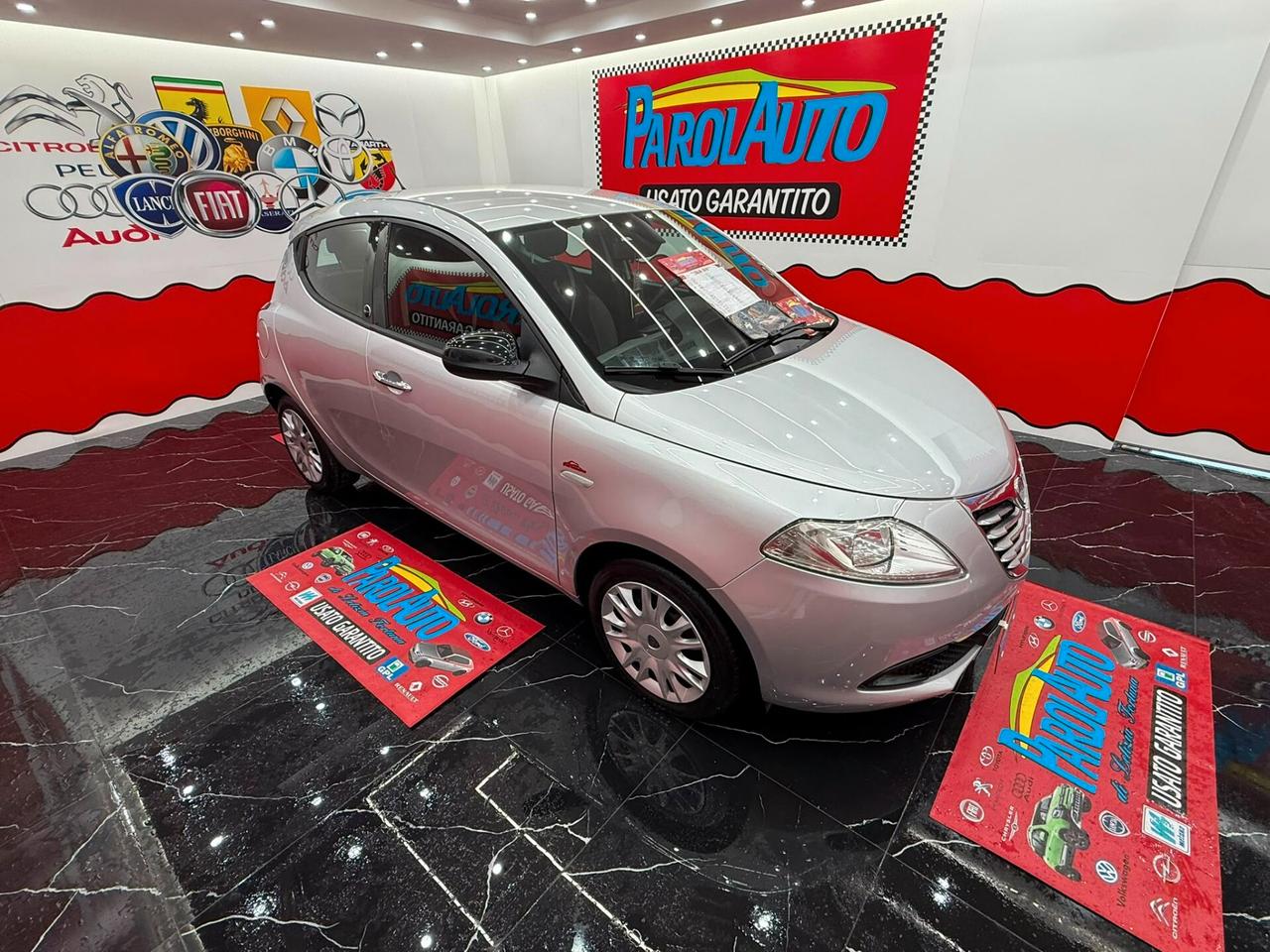 Lancia Ypsilon 1.2 69cv GPL Ecochic - 2012