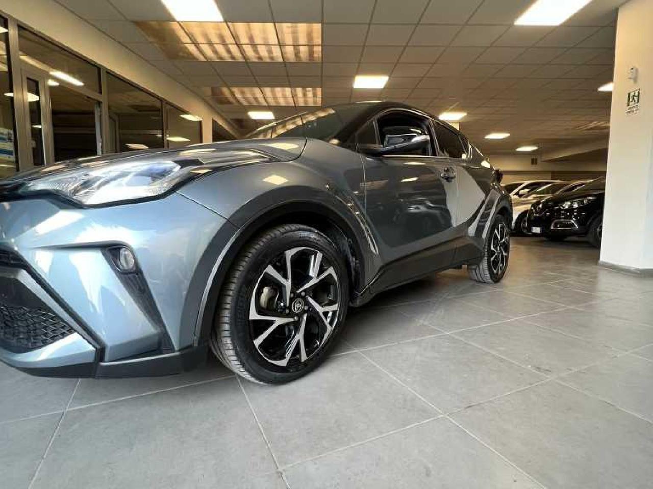 Toyota C-HR 2.0h Business e-cvt KM 50000