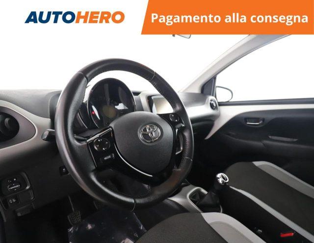 TOYOTA Aygo 1.0 VVT-i 69 CV 5 porte x-play MMT