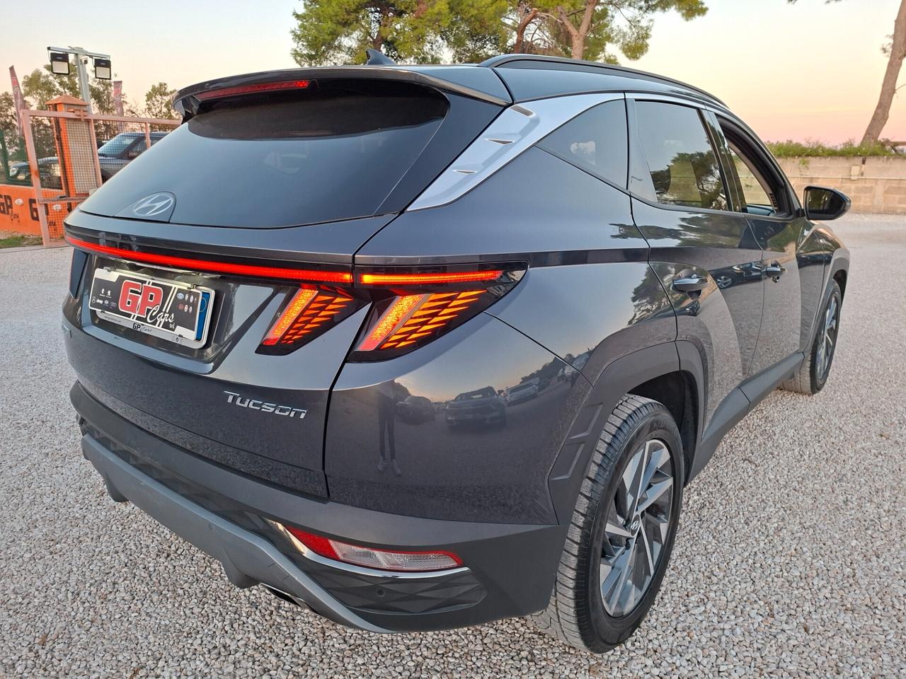 HYUNDAI TUCSON 1.6 CRDI-136cv*B-LED*NAVY*RADAR