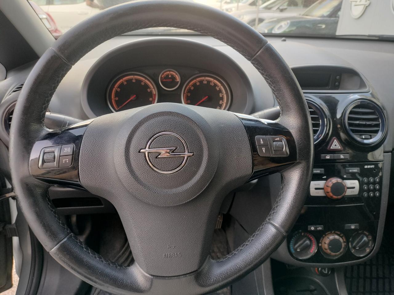 Opel Corsa 1.2 85CV 5 porte GPL-TECH Club