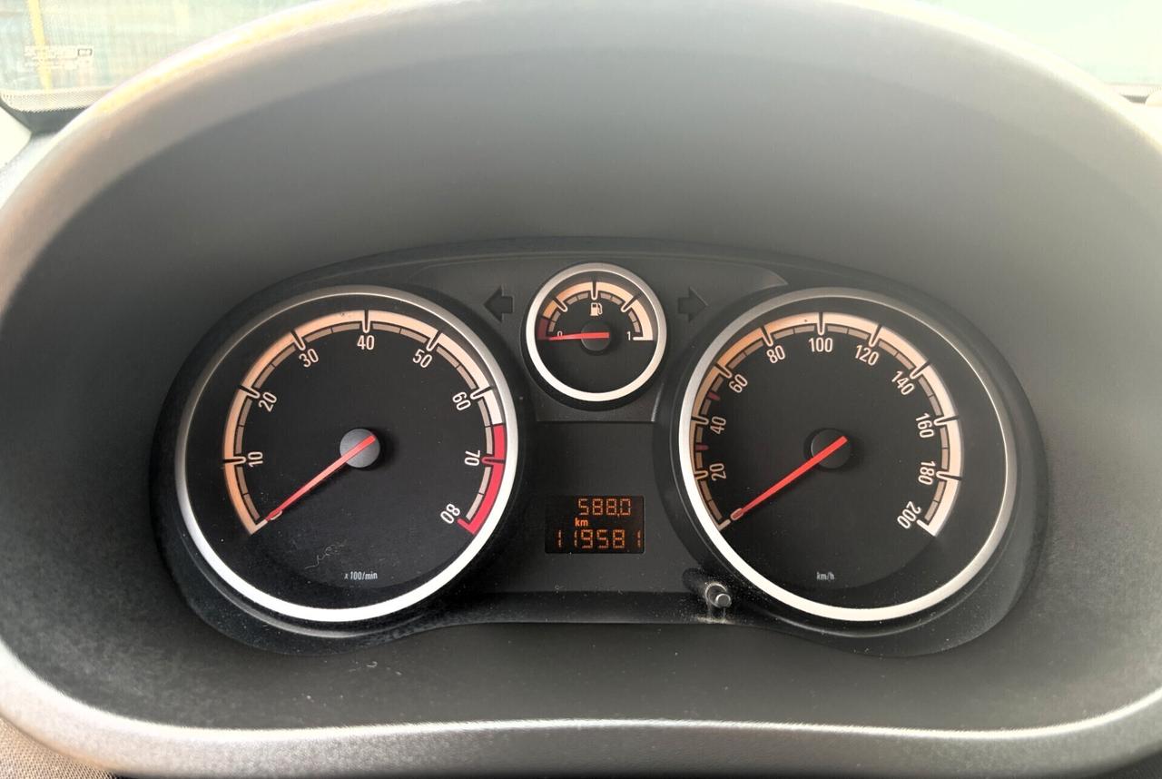 OPEL CORSA 1.2 GPL - BOMBOLA SCADE NEL 2032 - UNICO PROPRIETARIO