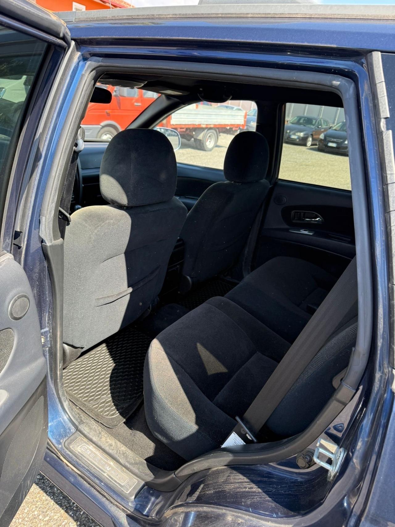 Great Wall Motor Hover 2.4 4x2 Luxury