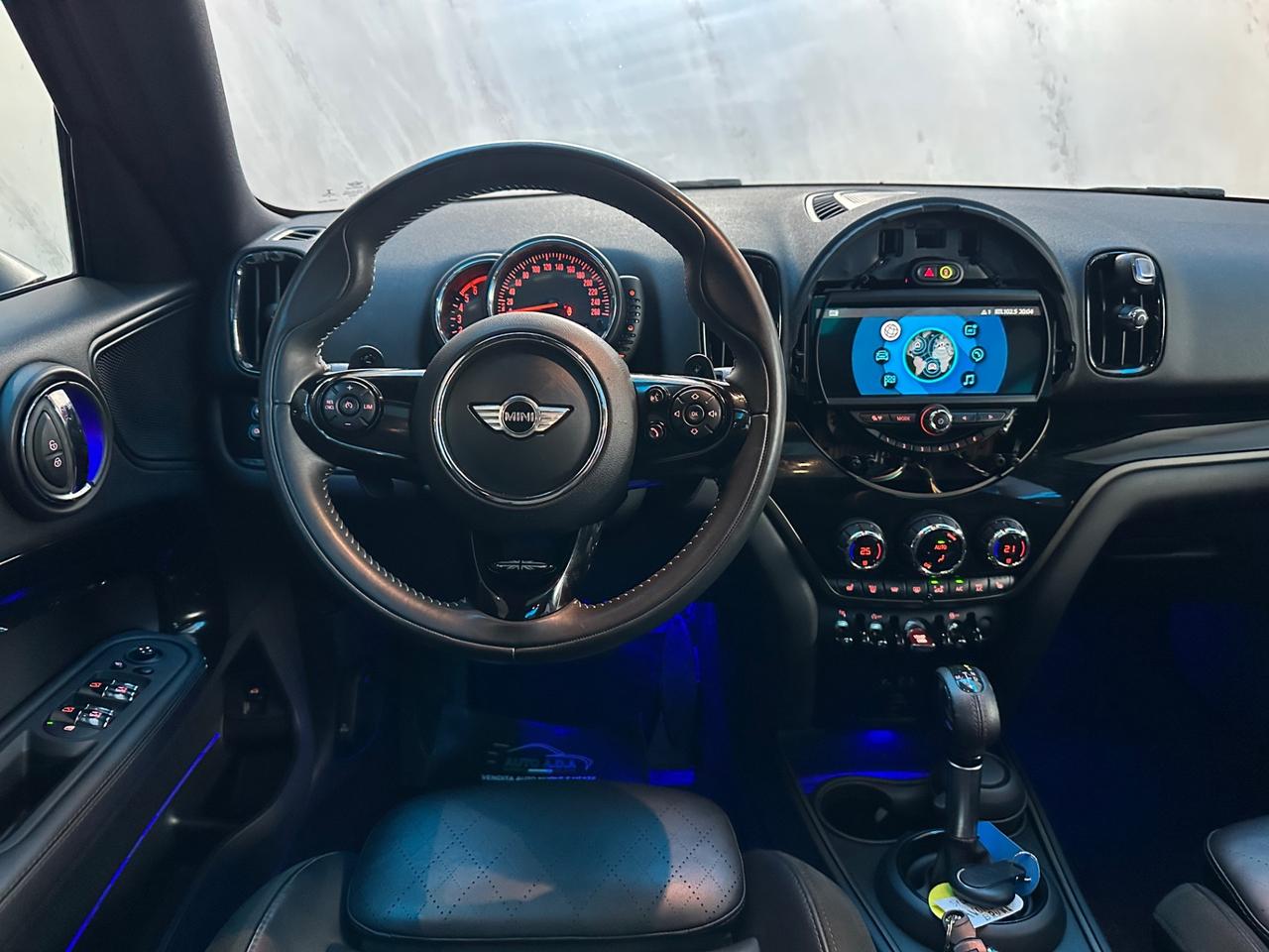 Mini Cooper SD Countryman 2.0 Hype Automatica