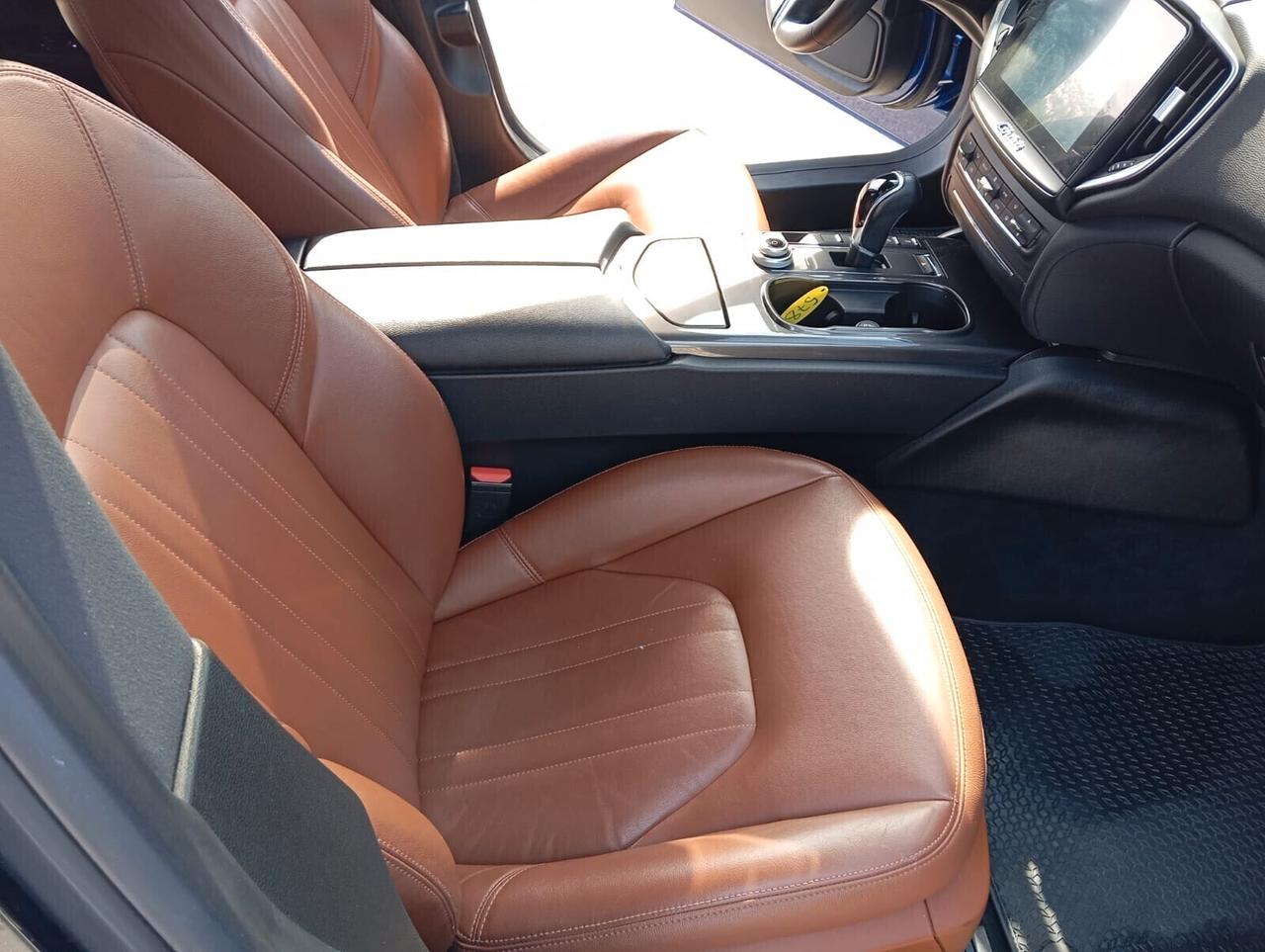 Maserati Ghibli V6 Diesel Gransport