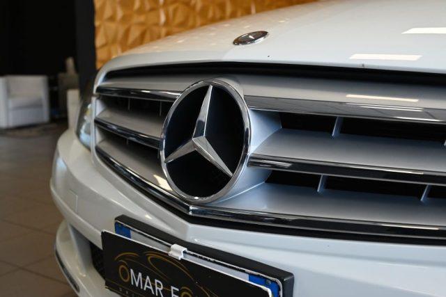 MERCEDES-BENZ C 200 CDI BLUEFF. SPORT 136CV AUTO NAVI CRUISE 17"FULL!!