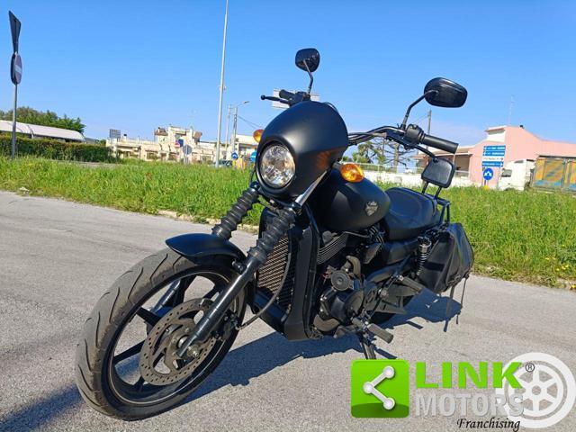 HARLEY-DAVIDSON Street 750 S