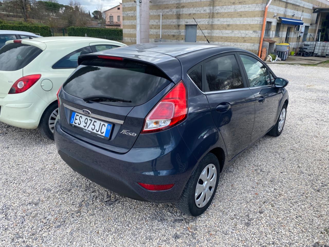 Ford Fiesta 1.5 TDCi 75CV 5 porte Titanium