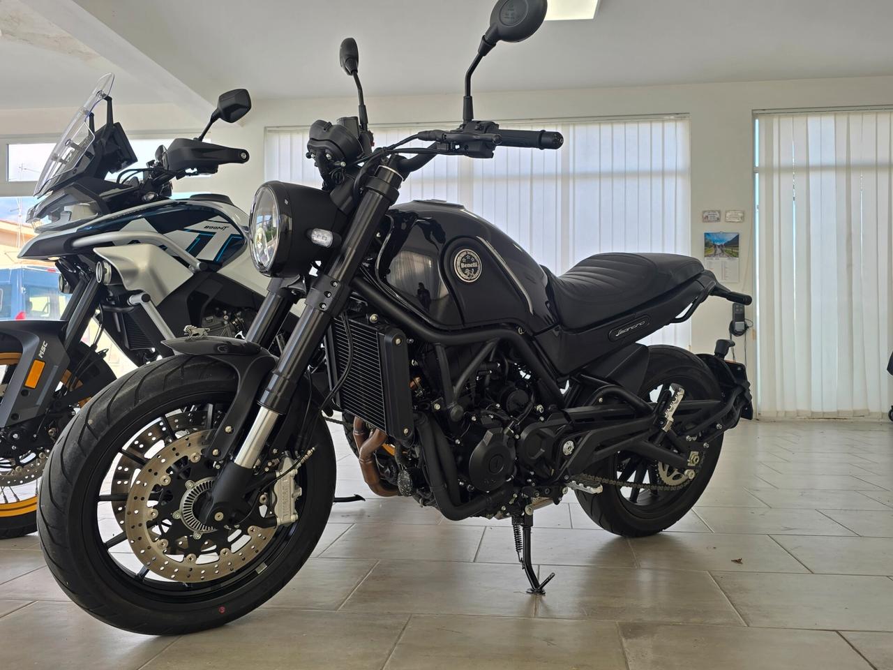 Benelli Leoncino 500 600km