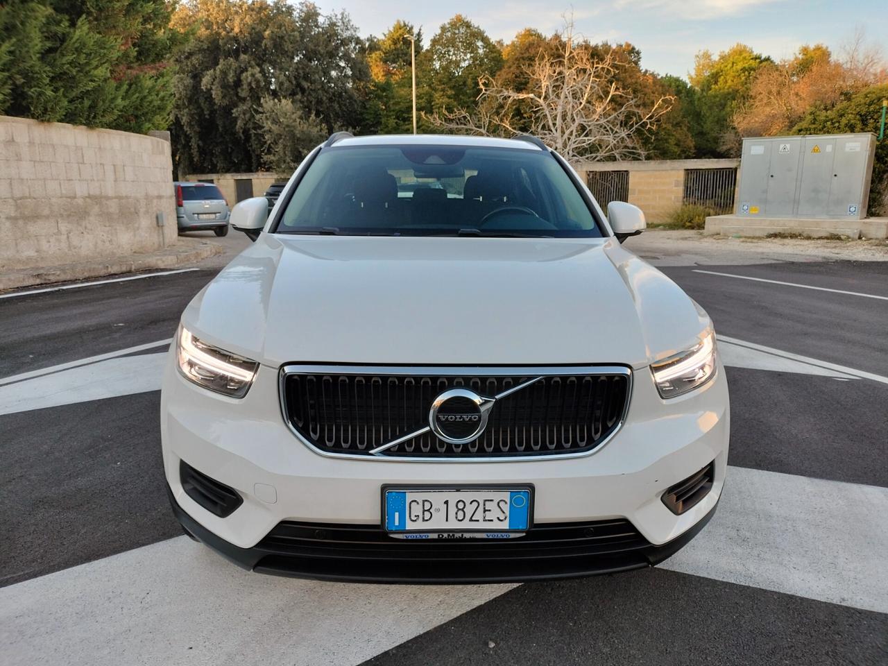 Volvo XC40 D3 AWD Geartronic Momentum
