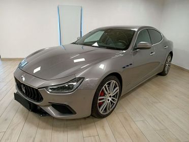 Maserati Ghibli L4 330 CV MHEV Gransport