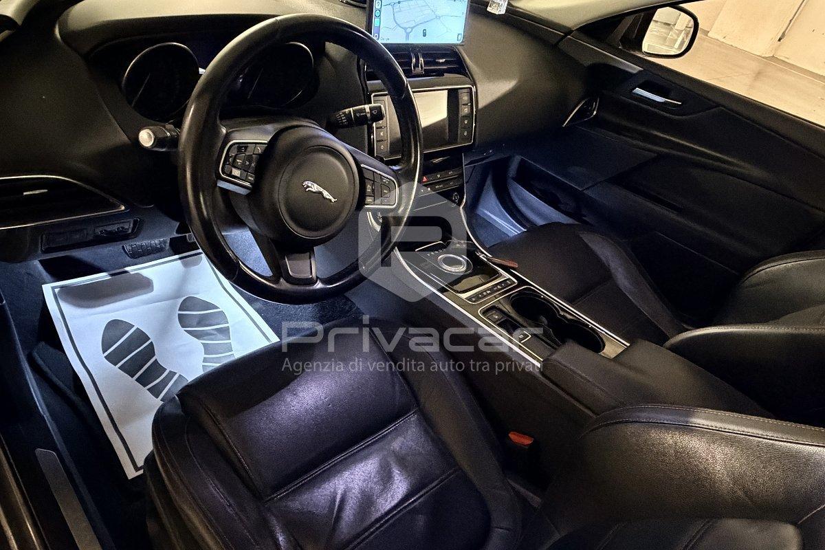 JAGUAR XE 2.0 D Turbo 180CV aut. Pure Business Edition