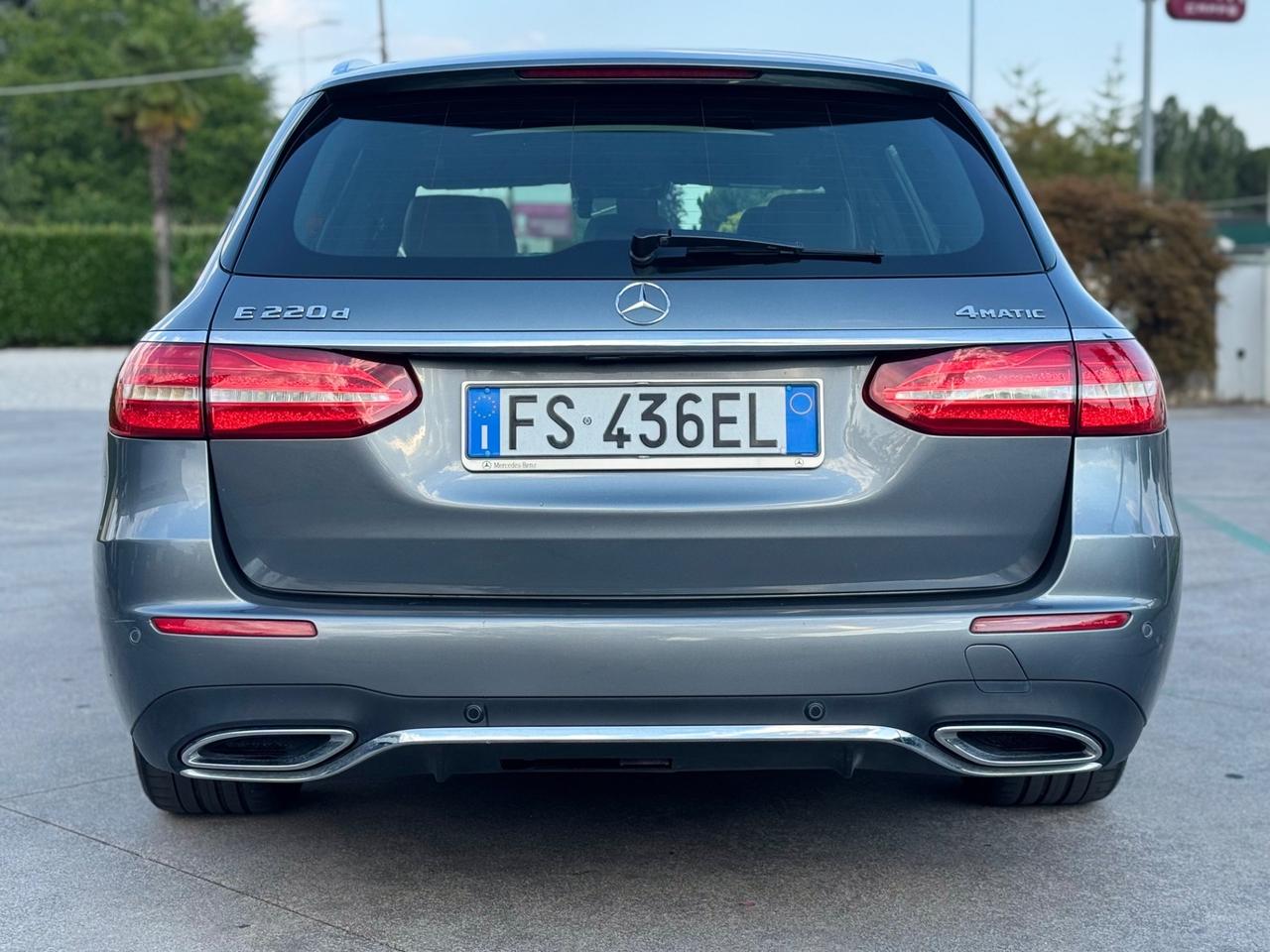 Mercedes-benz E 220 d S.W. Auto Premium Plus AMG 4 MATIC .