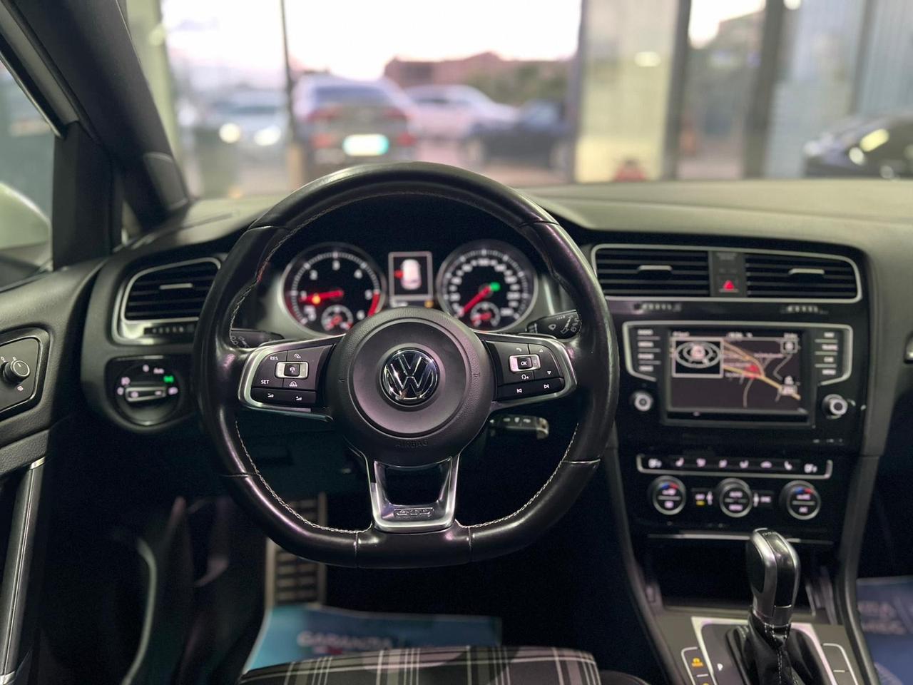 Volkswagen Golf GTD 2.0 TDI DSG 5p. BlueMotion Technology