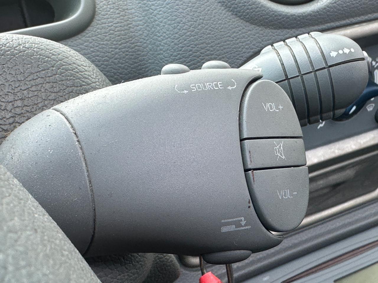 Renault Twingo 1.2i Unico Proprietario Neopatentati