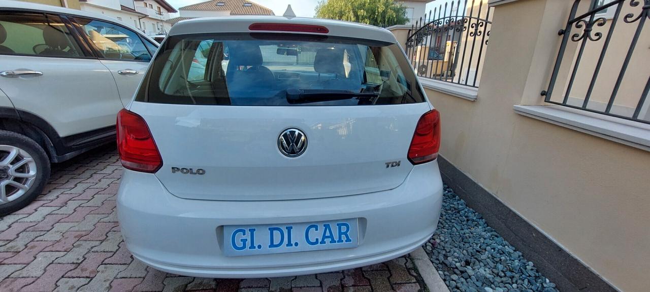 POLO 1,2 DIESEL 75 CV X NEOPATENTATI TELEFONO BLUETOOTH GOMME NUOVE IMPECCABILE