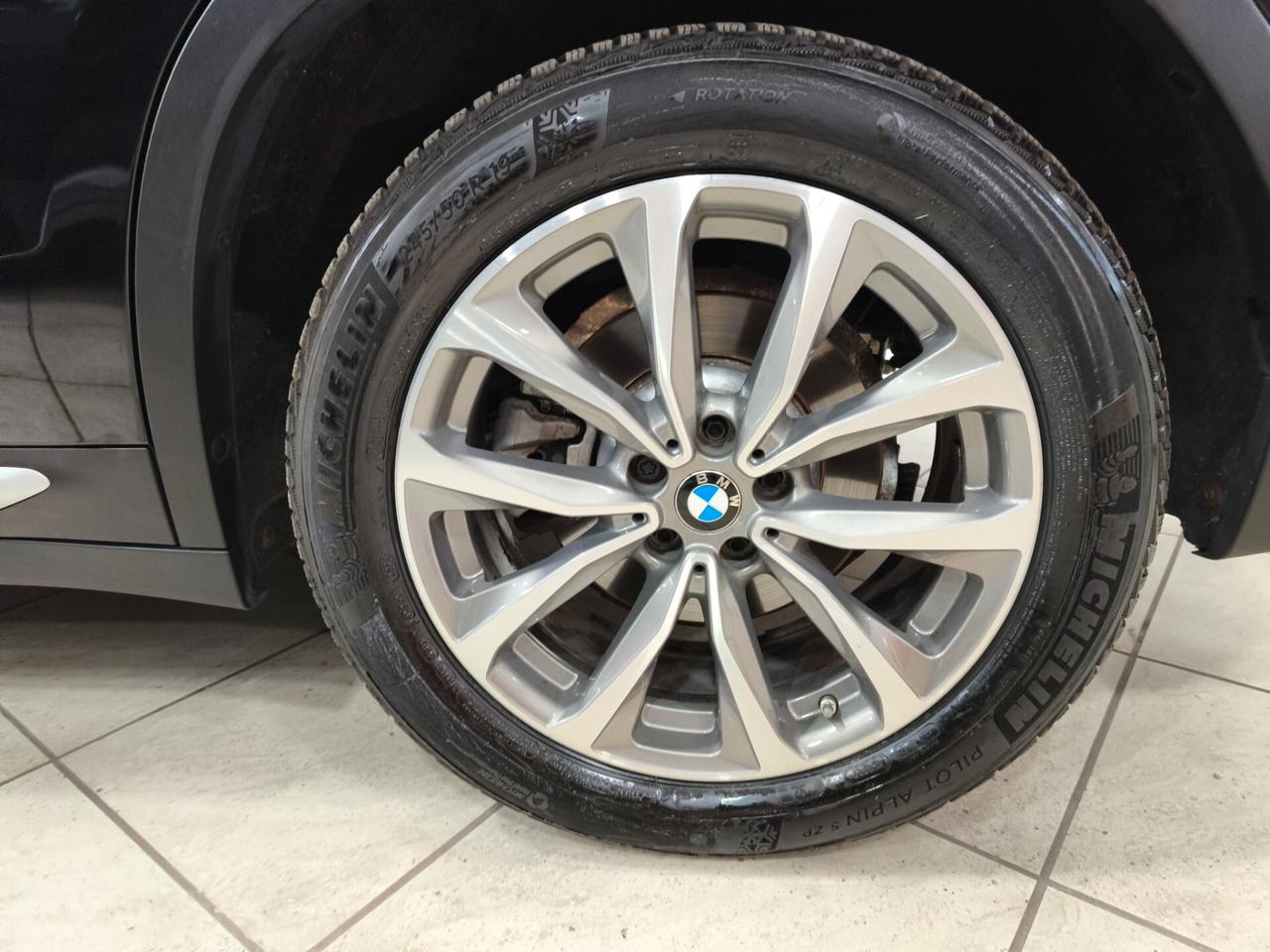 Bmw X3 xDrive20d X line48V (Tetto + Pelle)