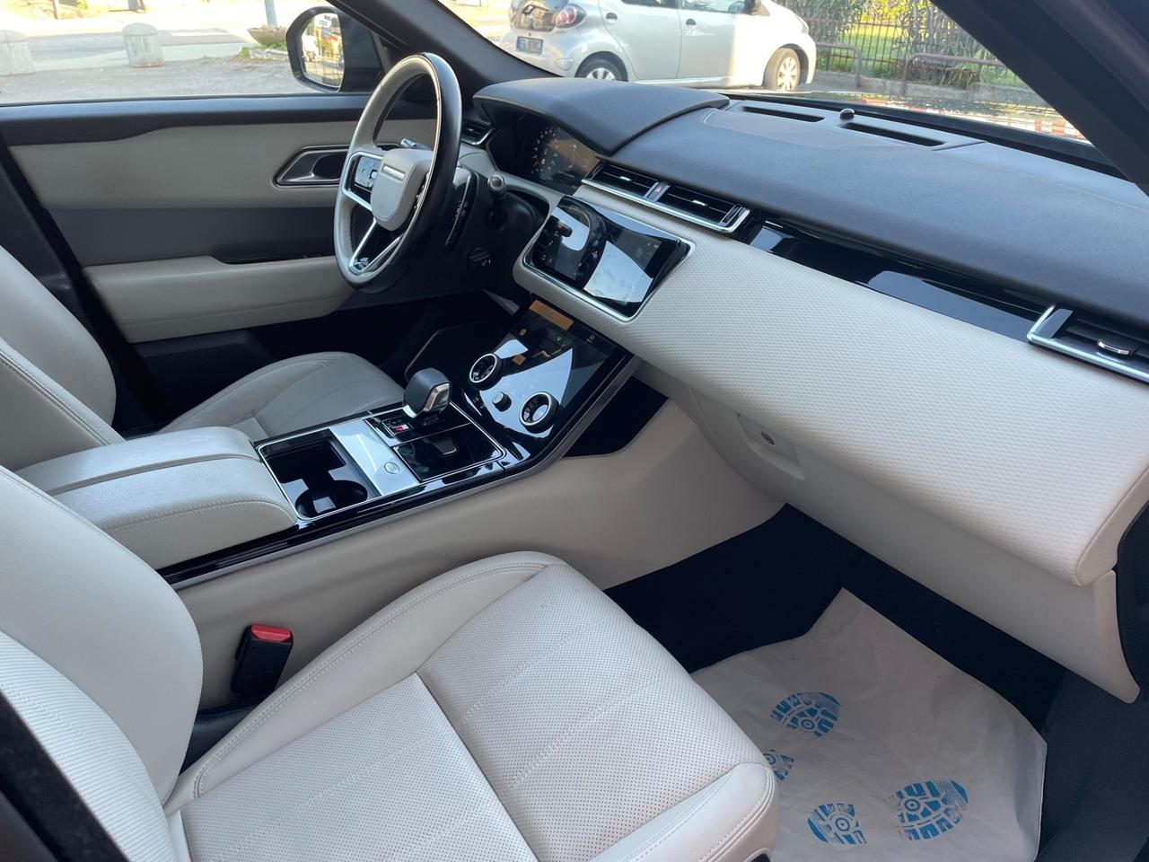 Land Rover Velar 2.0d i4 4wd 204cv Aziendale