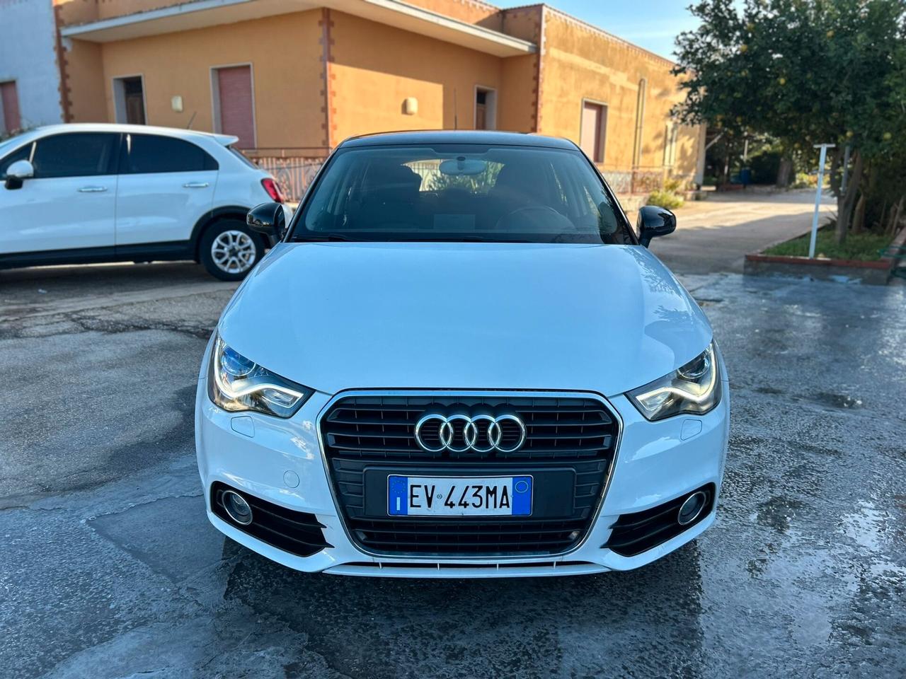 Audi A1 1.6 TDI 90 CV S tronic Neopatentati