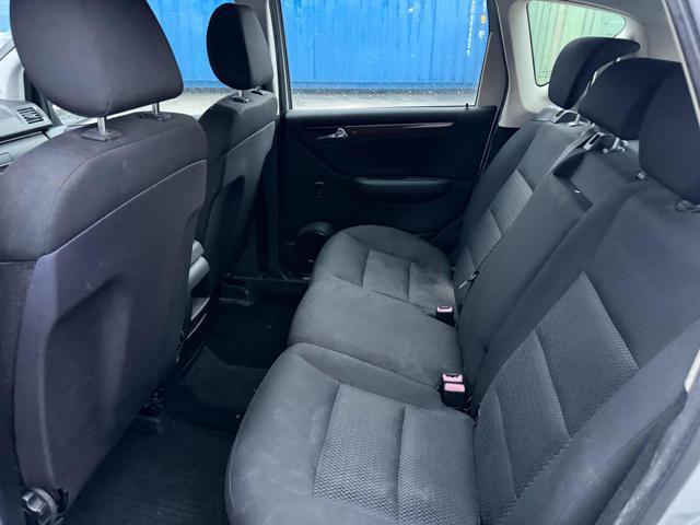 MERCEDES-BENZ A 180 CDI Avantgarde senza nessun lavoro da fare