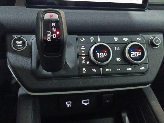 LAND ROVER Defender 110 3.0D I6 250 CV AWD Auto SE