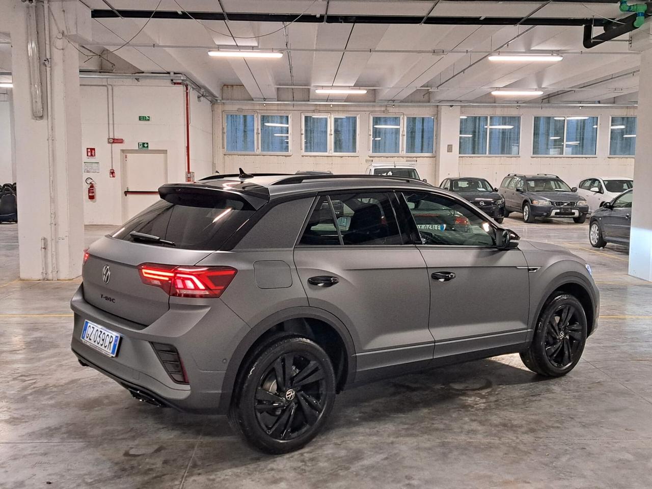 Volkswagen T-Roc 1500 TSI ACT R-Line Plus OPACA