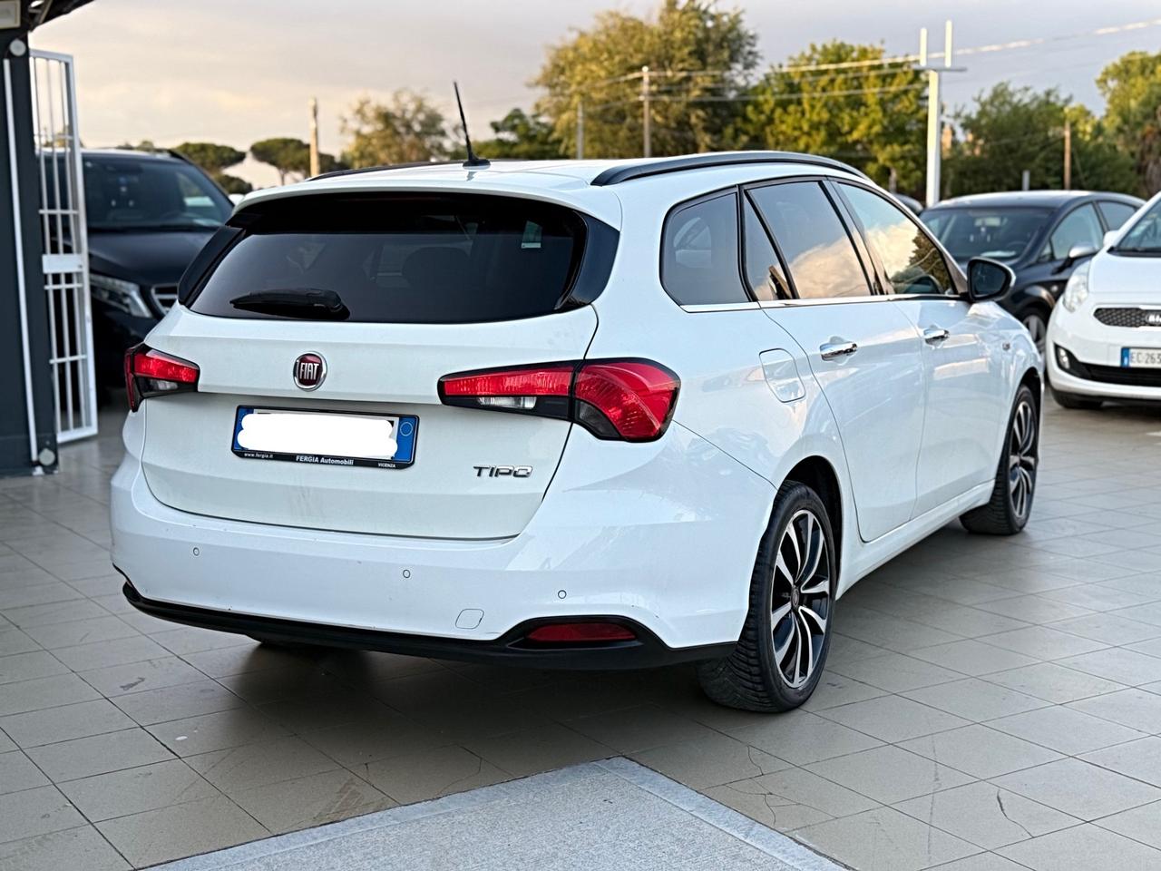Fiat Tipo 1.6 Mjt S&S DCT SW Lounge Garanzia 12 Mesi