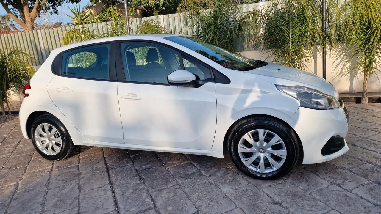 Peugeot 208 1.5 diesel 75 CV- 5 porte Allure