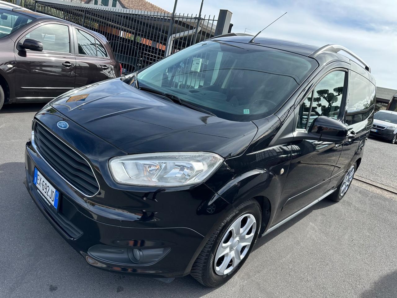 Ford Tourneo Courier 1.5 TDCI 75 CV Titanium