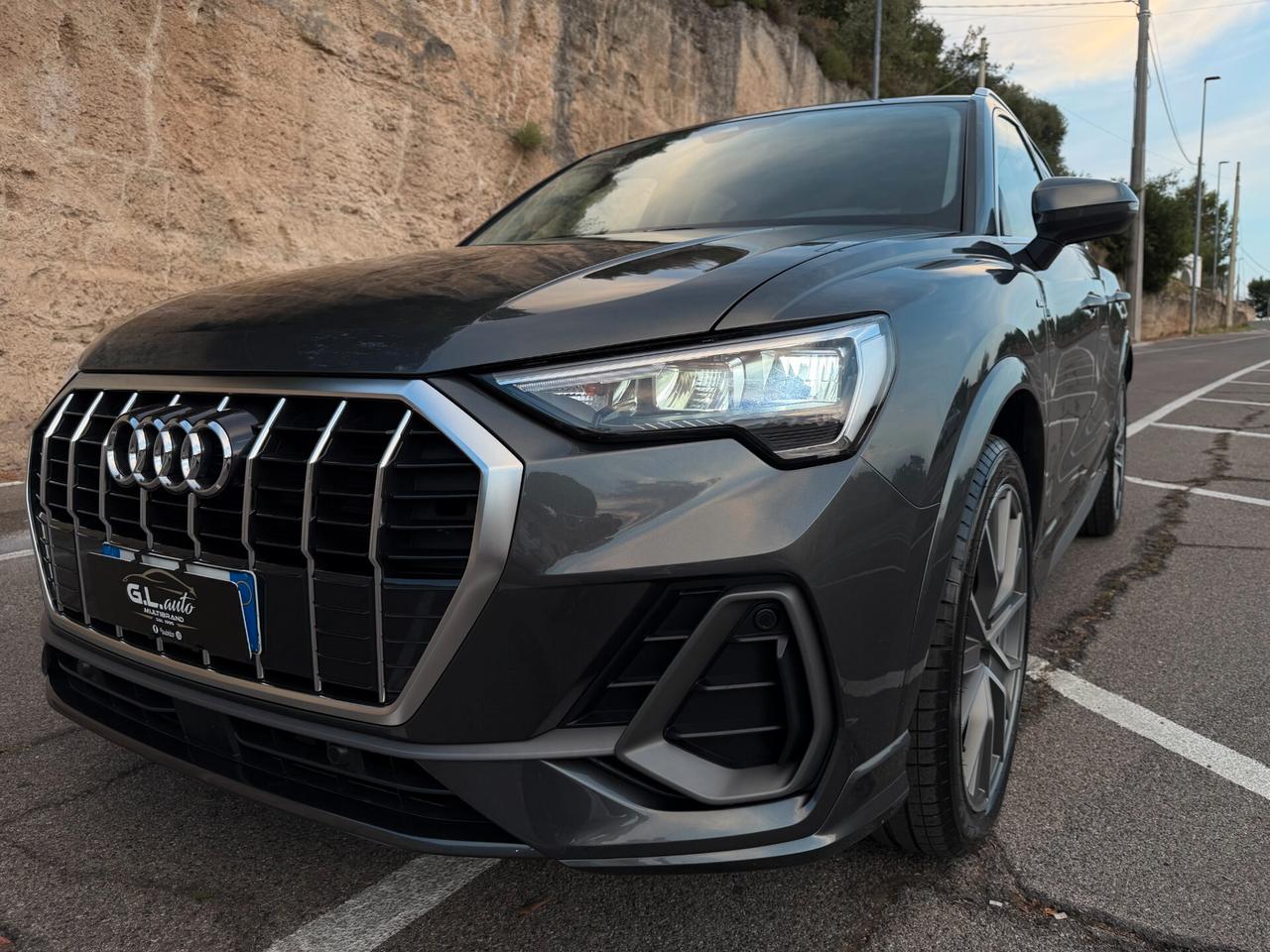 Audi Q3 S-LINE EDITION/2.0 150CV/ 20"/IVA ESPOSTA