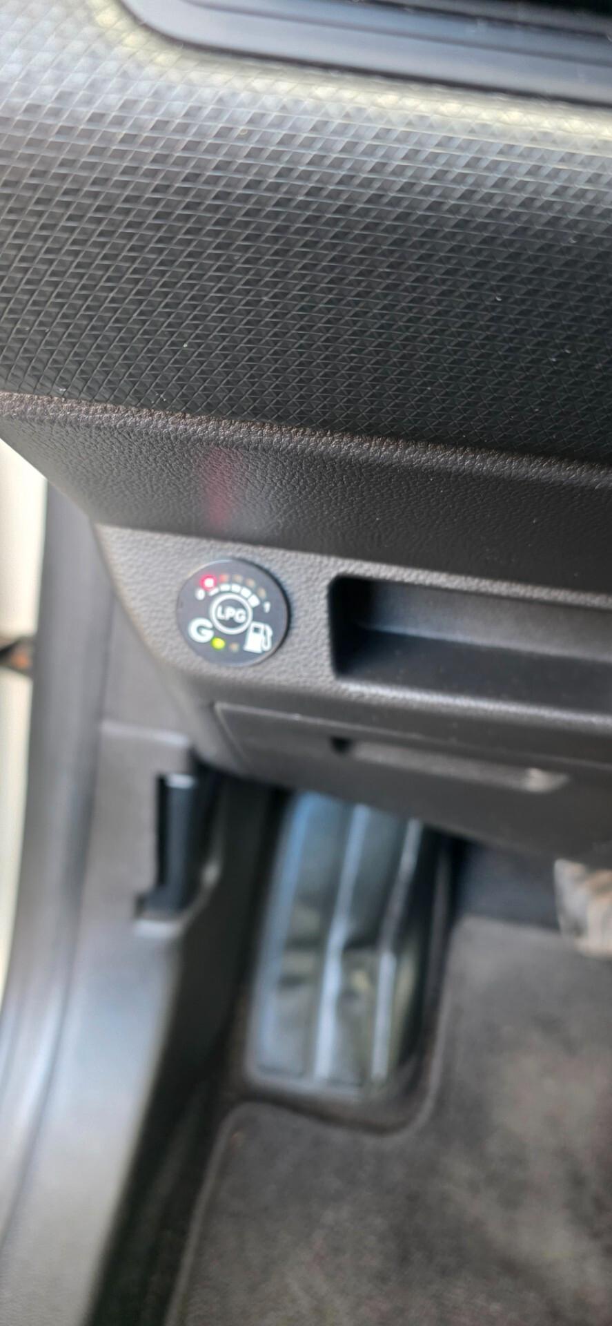 Renault Clio TCe 100 CV GPL 5 porte Intens