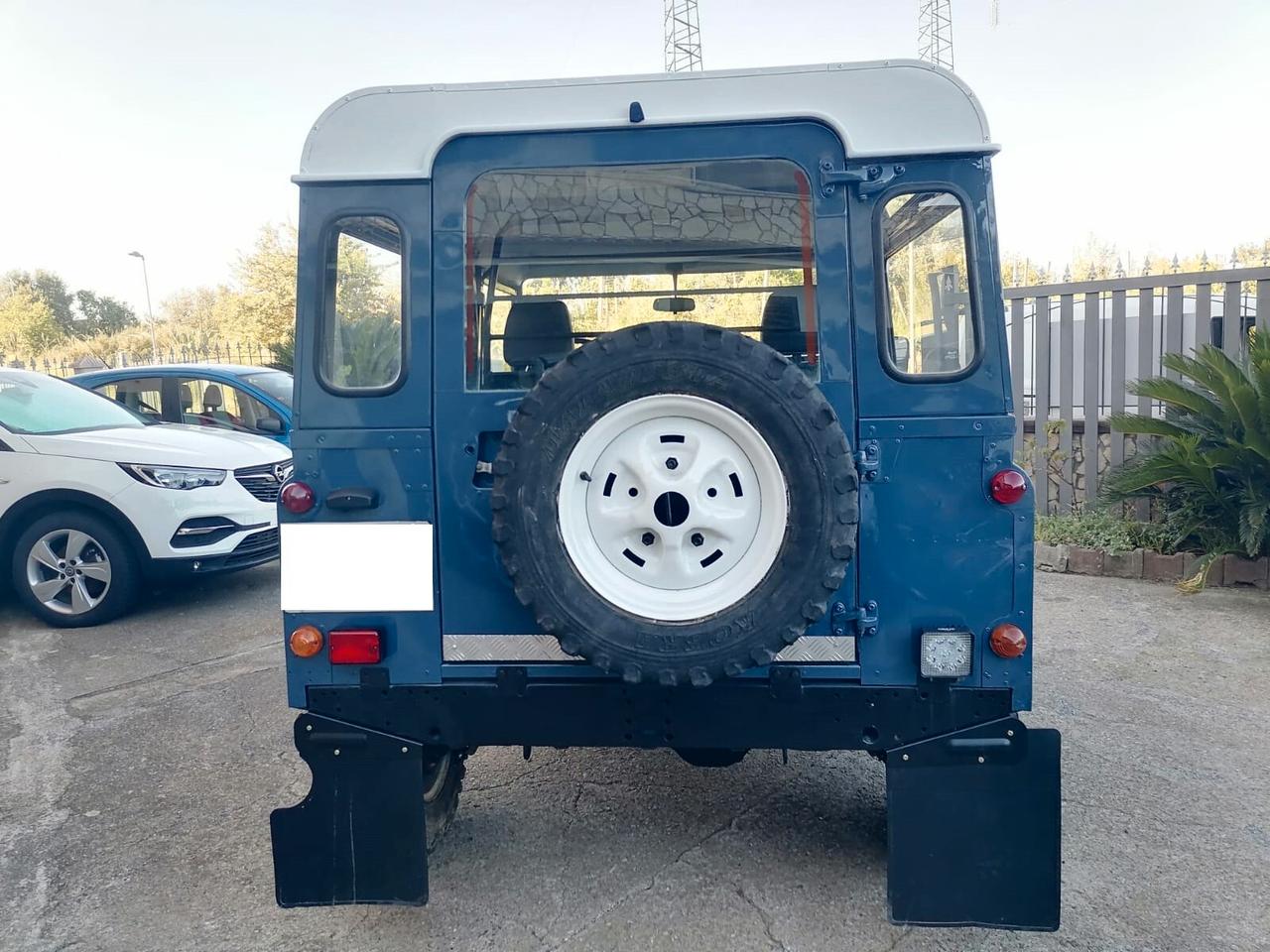 Land Rover Defender 90 - 1990