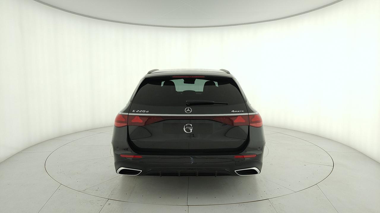 Mercedes-Benz E 220 d 4MATIC Station Wagon