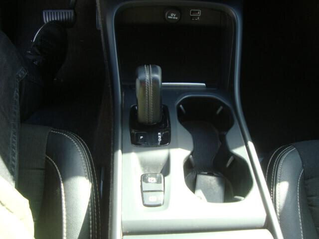 Volvo XC40 2.0 d3 Momentum Core awd auto my21