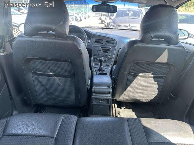 VOLVO V70 V70 II 2000 2.4 d5 Optima