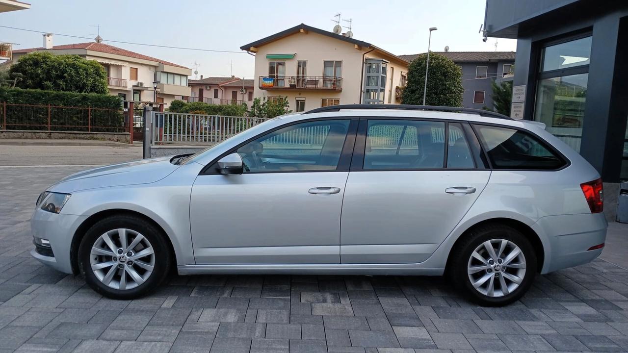 Skoda Octavia 1.5 DSG Wagon Ambition G-Tec