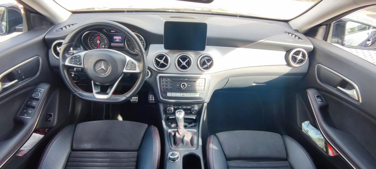 Mercedes-benz CLA 180 d Premium