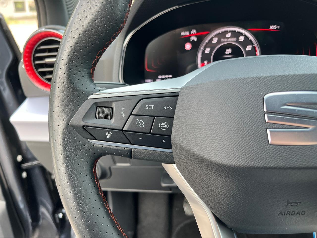 Seat Arona 1.0 ecotsi fr 95cv