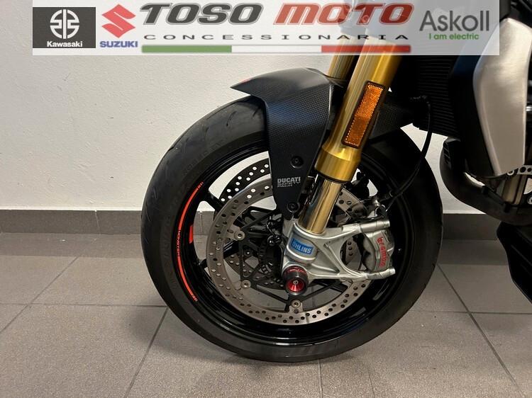 Ducati Monster 1200 S