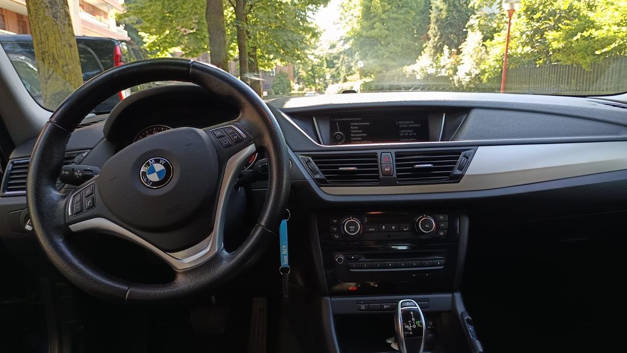 Bmw X1 xDrive20d Sport Line