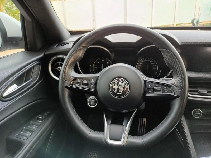 Alfa Romeo Stelvio 2.2 Turbo Diesel 190CV AT8 Q4 Business