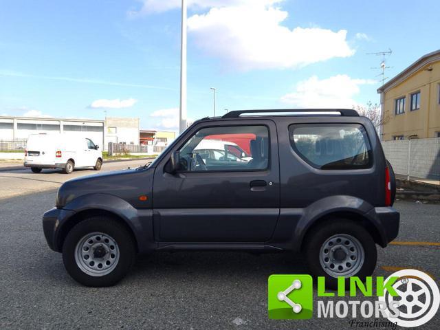 SUZUKI Jimny 1.3i 16V cat 4WD JLX