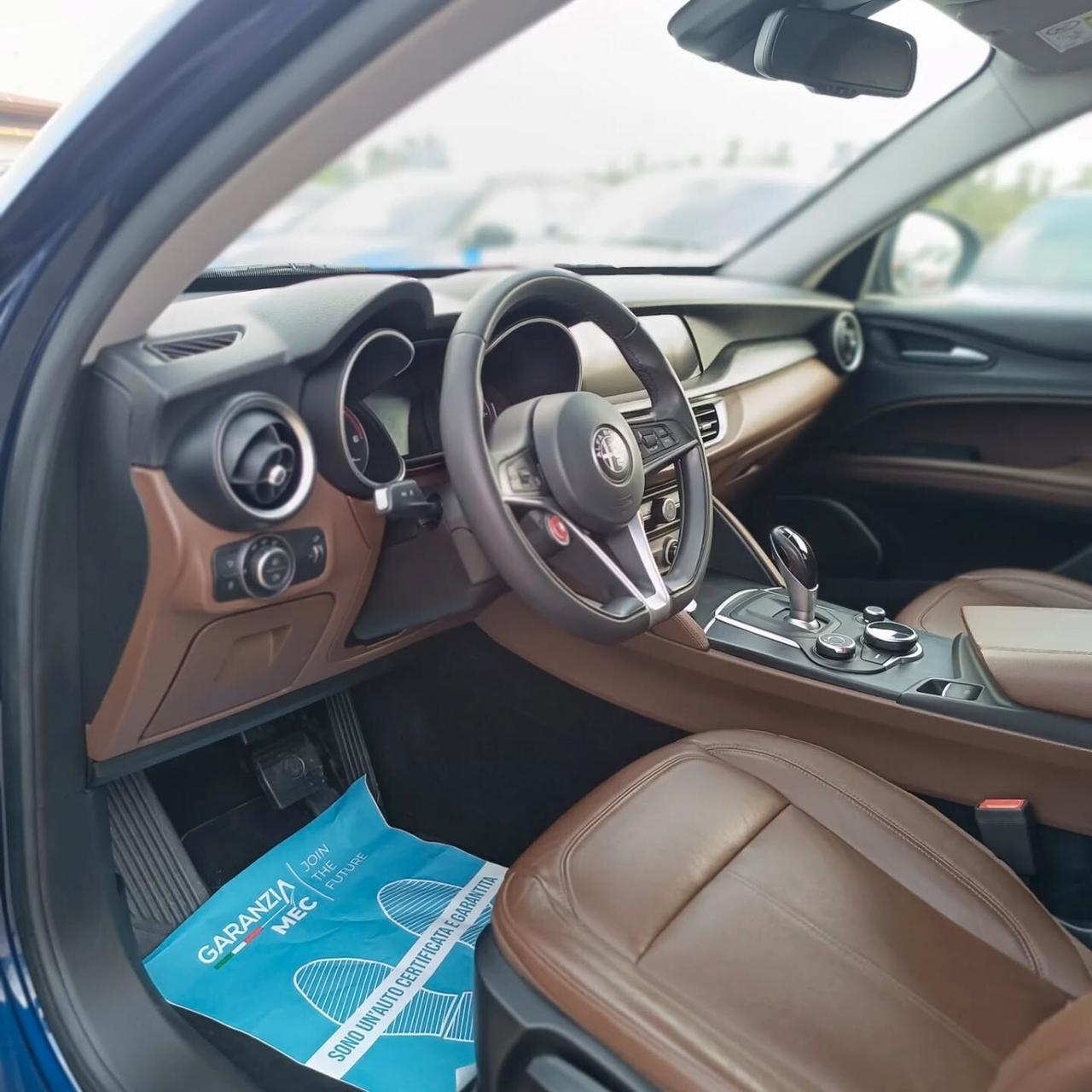 Alfa Romeo Stelvio Q4 210CV