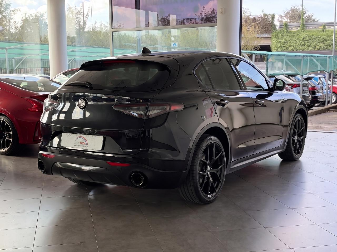 Alfa Romeo Stelvio 2.2 t Sprint Q4 210cv auto